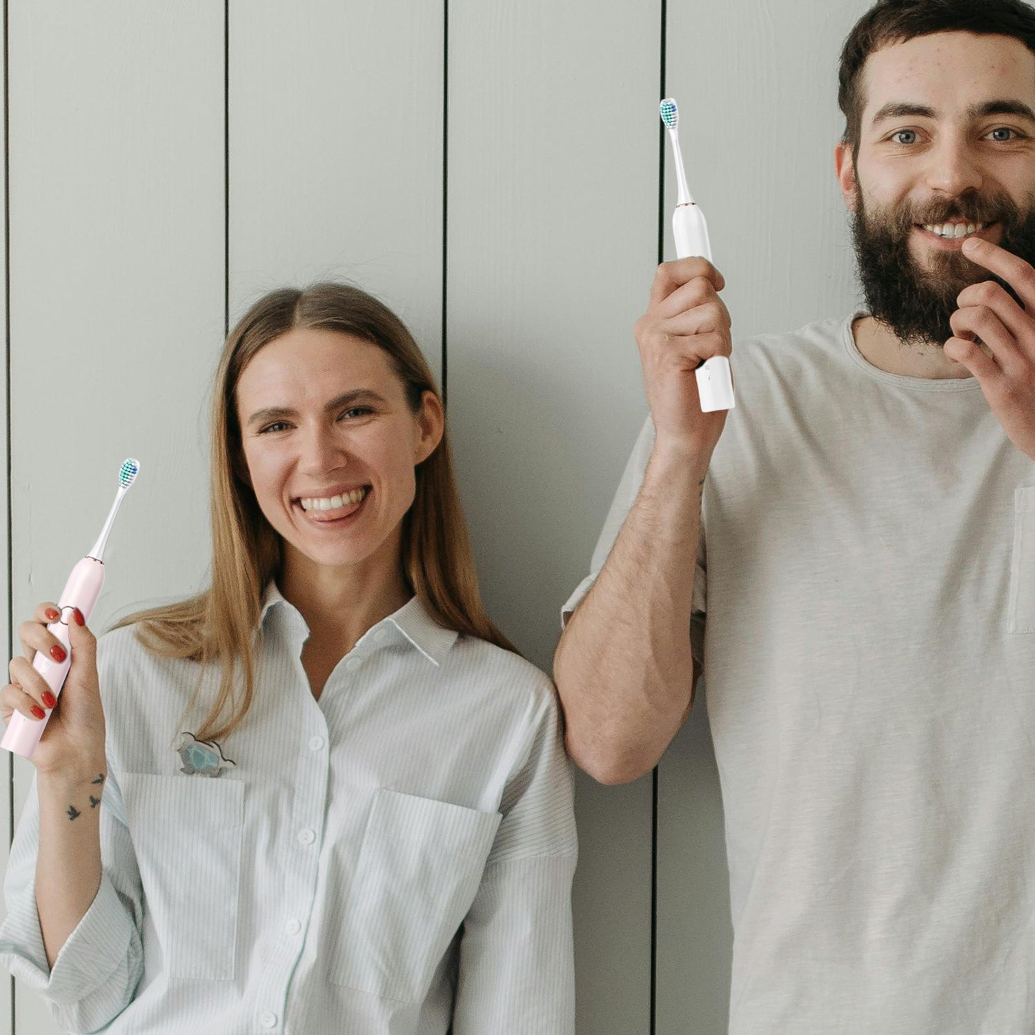 6 MODE Electric Toothbrush With 4 Brush Heads